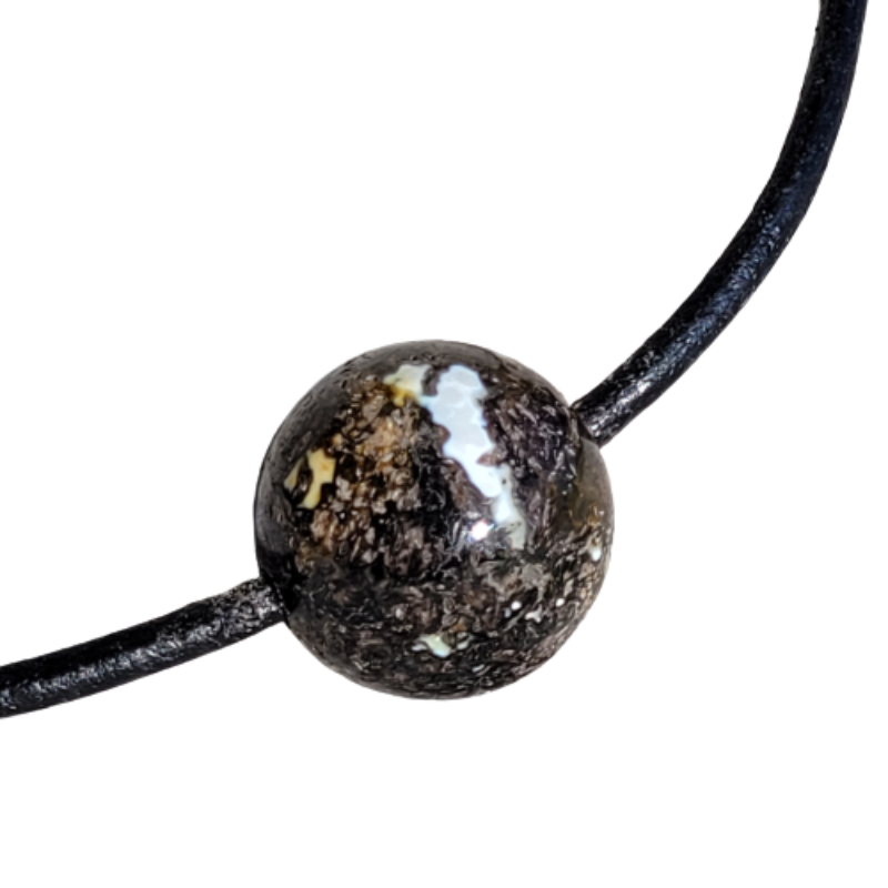 Collier grosse perle d'Ambre collection"Cosmos par Orbaltic